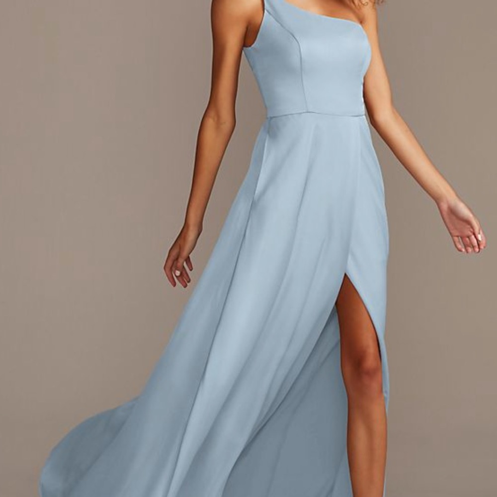 David’s bridal f20099 crepe back satin dress